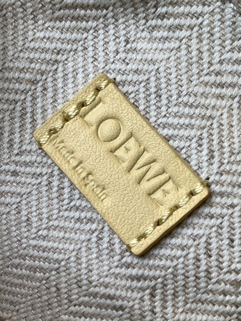 Loewe Puzzle Bags